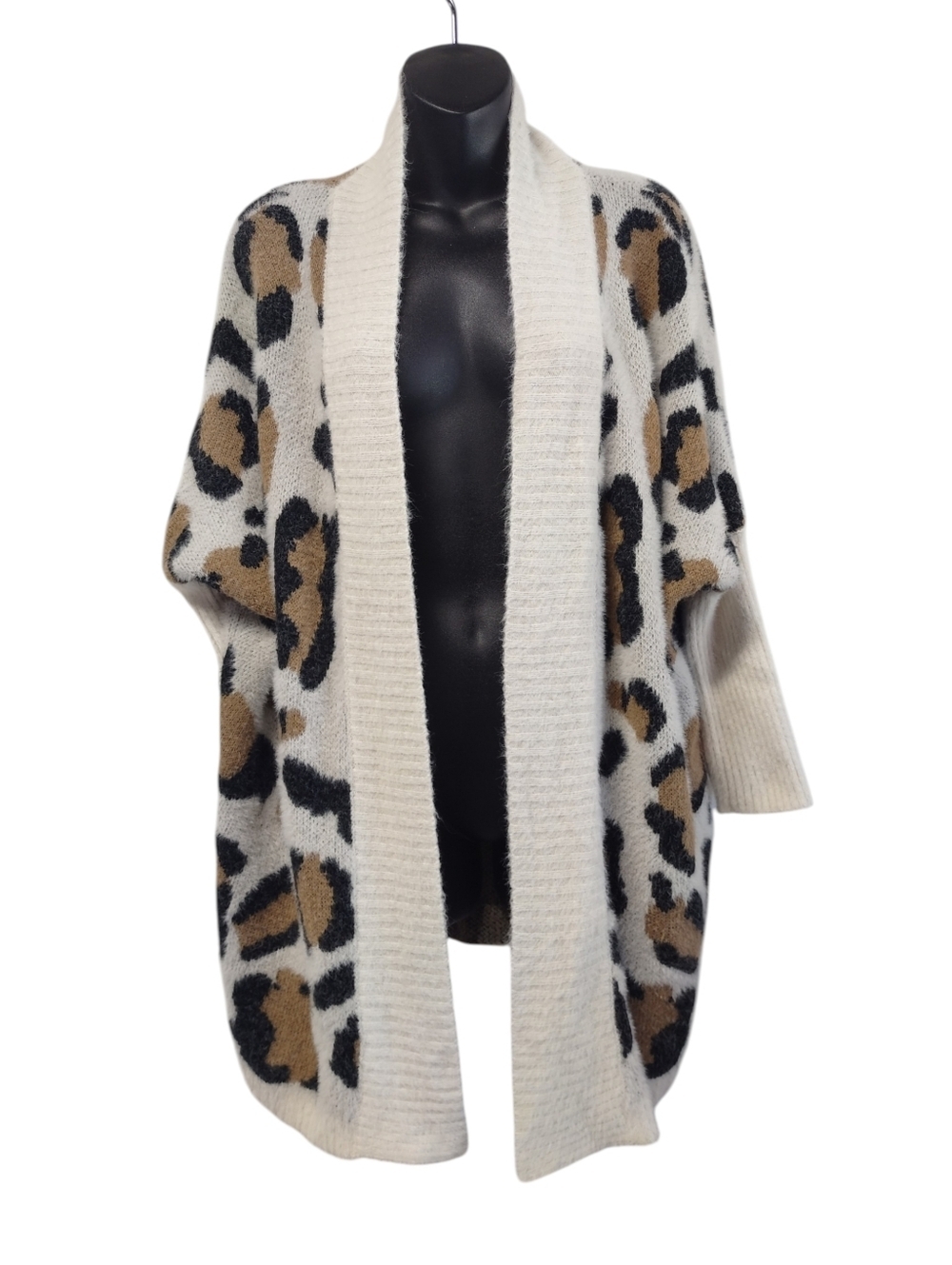 C+D+M Collection M Leopard Print Open Front Fuzzy Cardigan Sweater Womens Sz M
